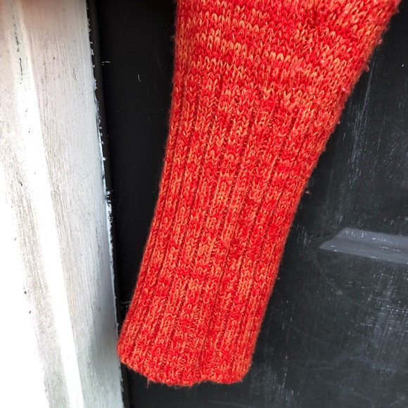 Rue 21 Women’s Long Sleeve Hooded Sweater Pullover - Picture 6 of 8